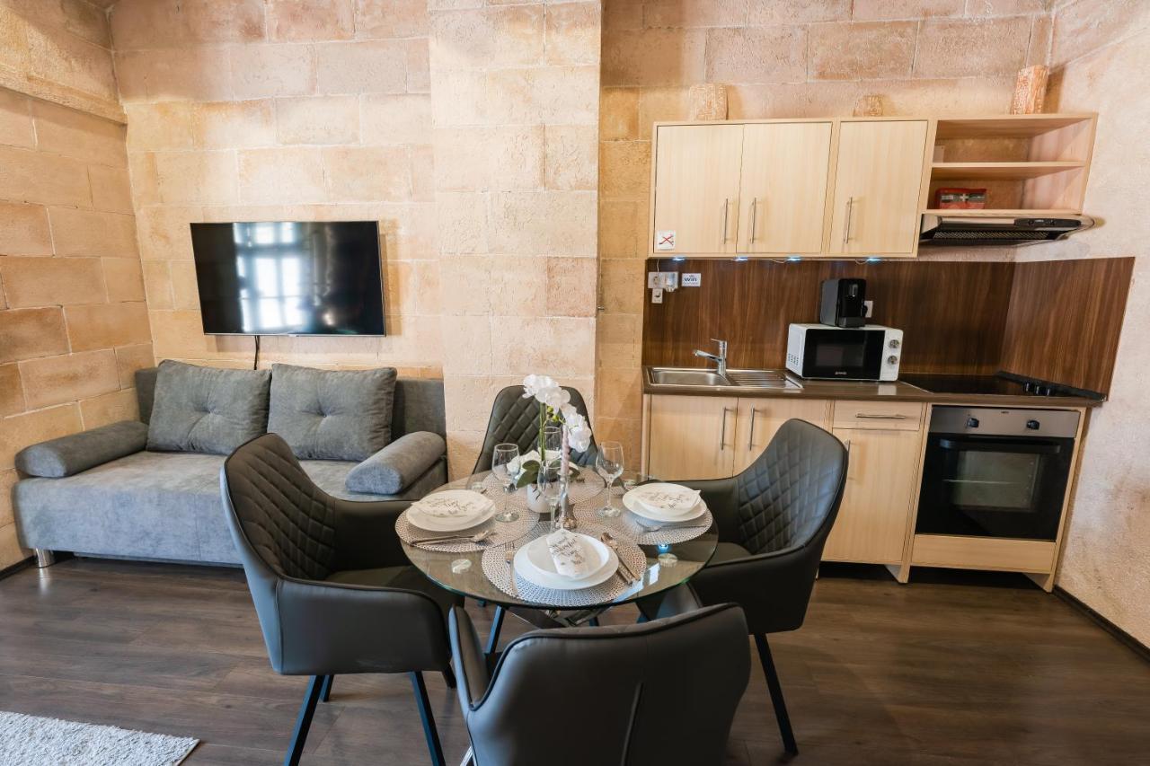 Weissmann Residence Шопрон Экстерьер фото